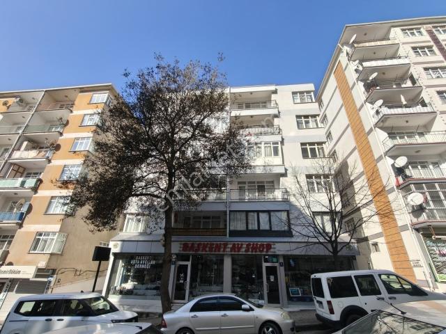 Emaks'tan/demetevler/359 Cad./iyi Konumda/yapılı/fırsat 3+1