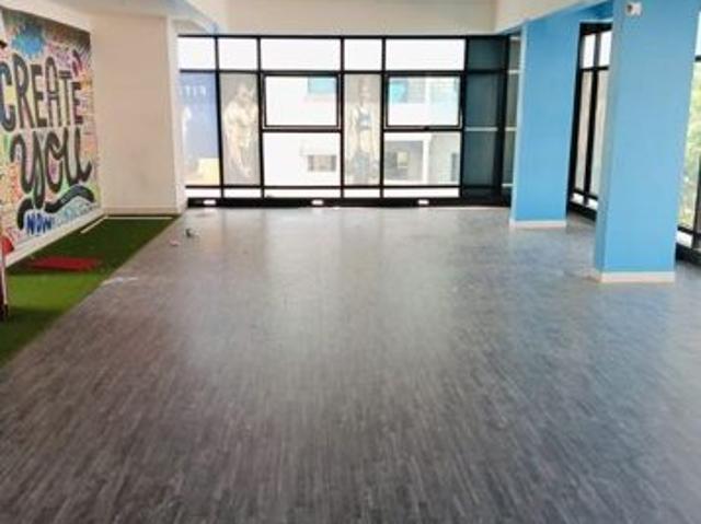 Embassy Icon Commercial Showroom 1600 Sq. Ft. in Infantry Road Bangalore Listing ID: #9954