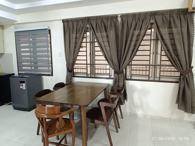 Embassy Suites Duta Impian Apartment JB Town 2Bed2BathNego Unit