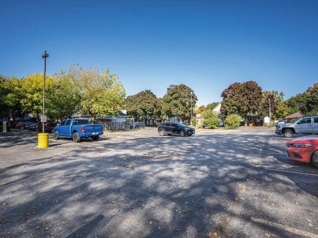 Embassy Tower Apartments 1 Bedroom Apartment for Rent at 230 Forsyth St N, Sarnia, ON N7T 6E2 Central City