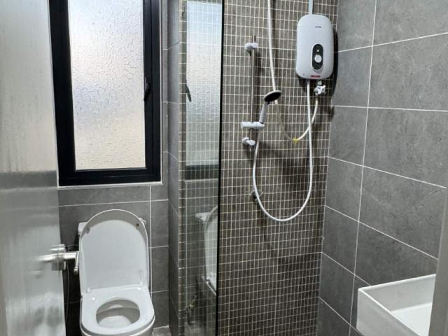 Embayu condo near help uni premium ️ master room fully furnished @