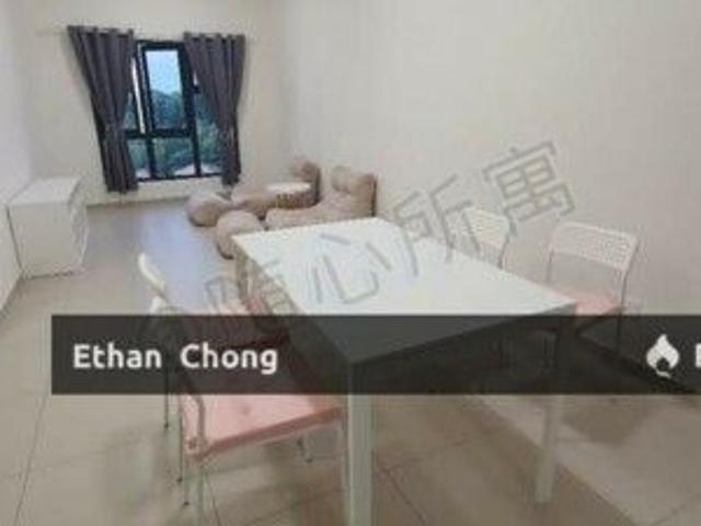 Embayu Residence Partly Furnished 3 Bedroom Unit for Rent