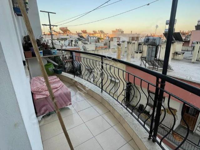 Emek Mah Geniş Dubleks Uygun Kira 5 Odalı Açıklama Kısmına Bakın