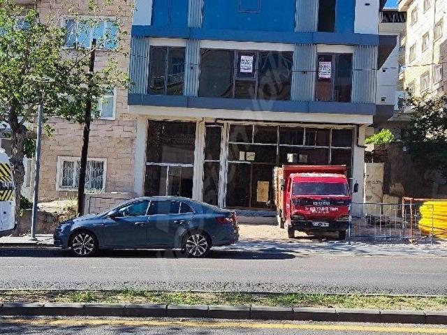 EMEK MAHALLESİNDE CADDE ÜZERİ 1+1 KİRALIK OFİS