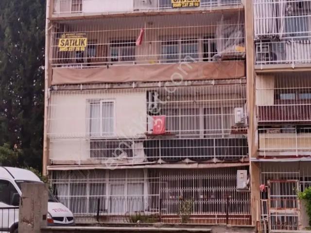Emek Mahallesi Pazar Yanı 3+1 Satılık Daire