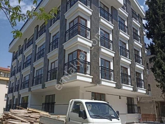 Emek Mahallesinde Sıfır Binada A. Teraslı G. Odalı K.otoparklı 4+1 Dubleks