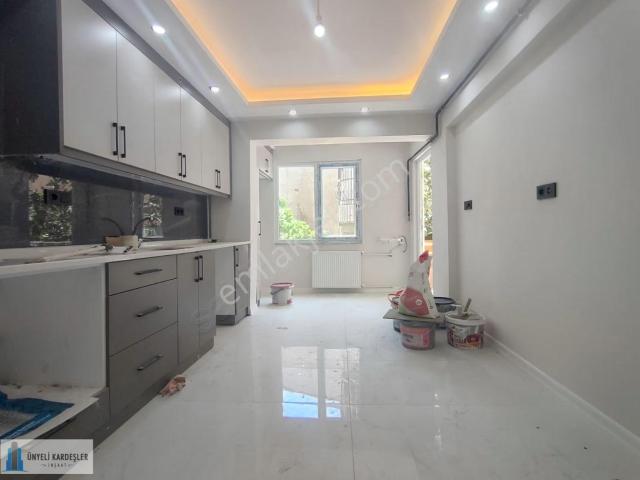 Emek Caddesi'nde Full Yapılı Masrafsız Daire