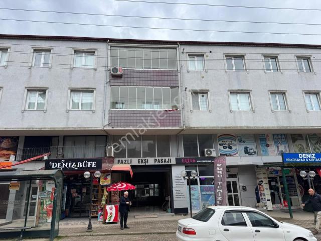 Emek Emlak'tan Atalar Mah.de Ana Cadde Üzeri Kiralık Dükkan
