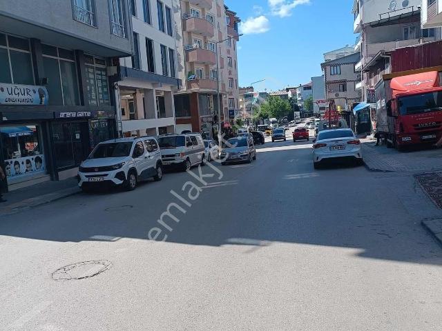 Emek Fatih Sultan Mehmet Mah. 2+1 Arakat Satılık Daire