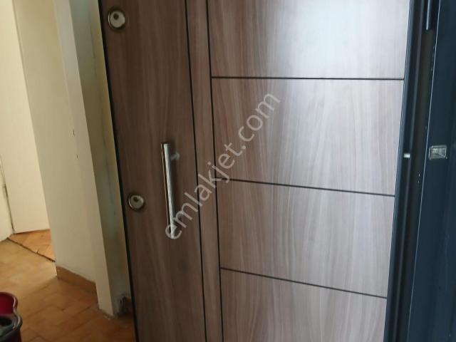 Emek Kırım Cad, Şenyuva Bokları 5.kat