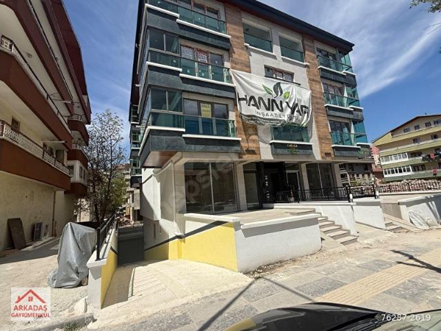 EMEKTE 8 CADDE ÜZERİ ARA KATTA ÖN CEPHE 1+1 AMERİKAN MUTFAKLI ANKASTRELİ