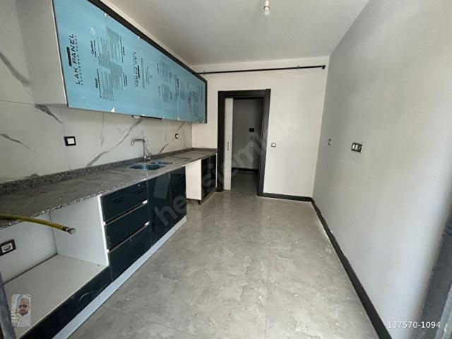 EMEKTE ŞEHİTLİK YAKININDA 3+1 ÖN CEPHE KİRALIK DAİRE