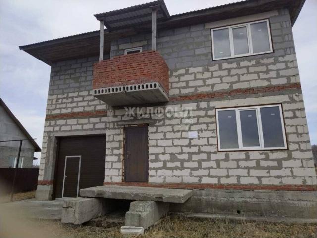 Емельяновский п, Школьная ул