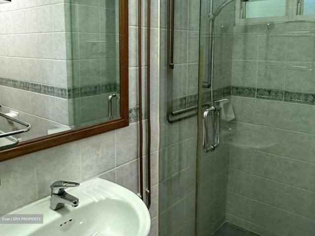 Emerald Garden D1, Condominium