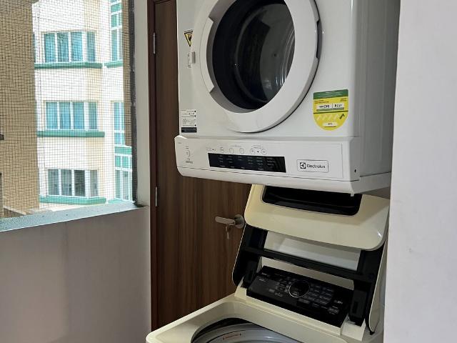 Emerald Garden D1, Condominium