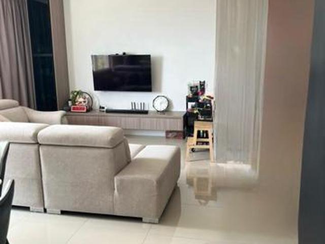 Emerald Hill Condominium Alam Damai