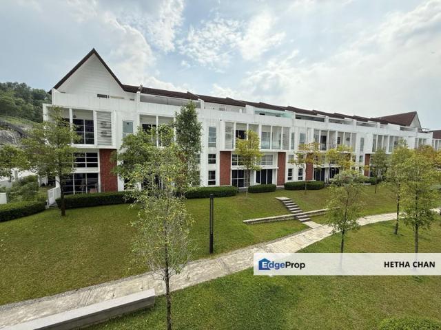 Residensi Emerald Damai Emerald Hills