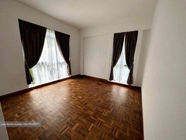Emerald Park D3, Condominium