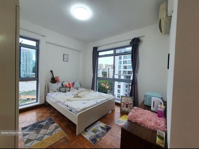 Emerald Park D3, Condominium