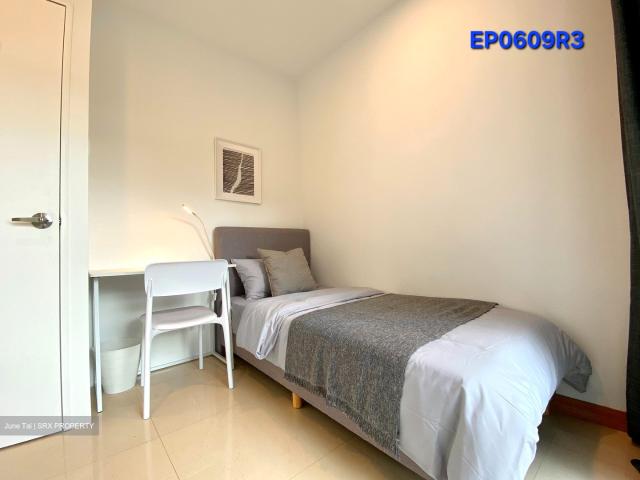 Emerald Park D3, Condominium