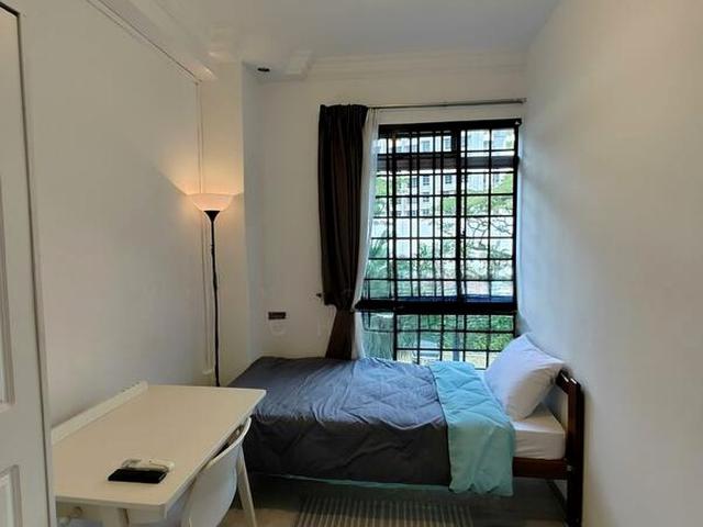 Emerald Park D3, Condominium