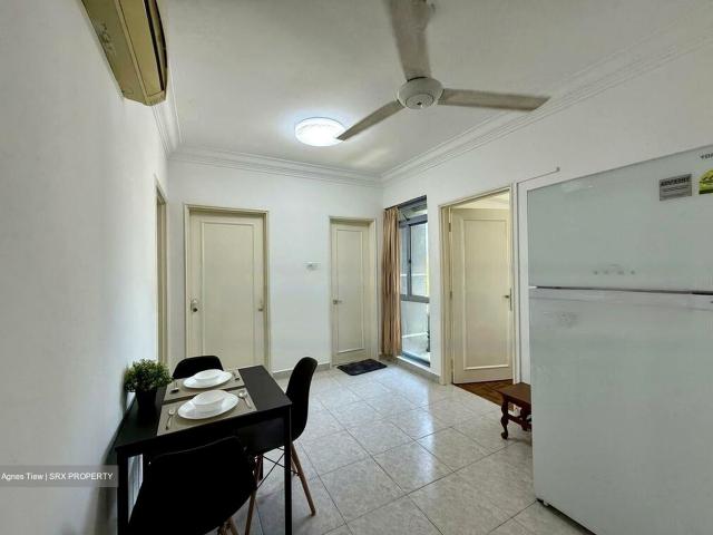 Emerald Park D3, Condominium