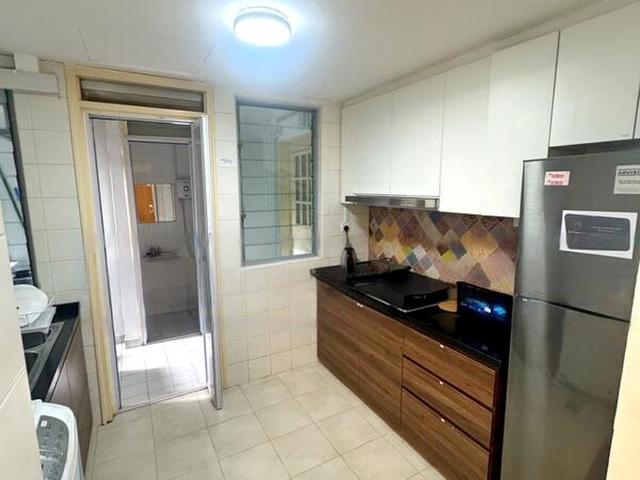 Emerald Park D3, Condominium
