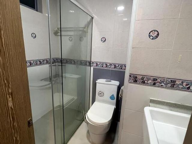 Emerald Park D3, Condominium
