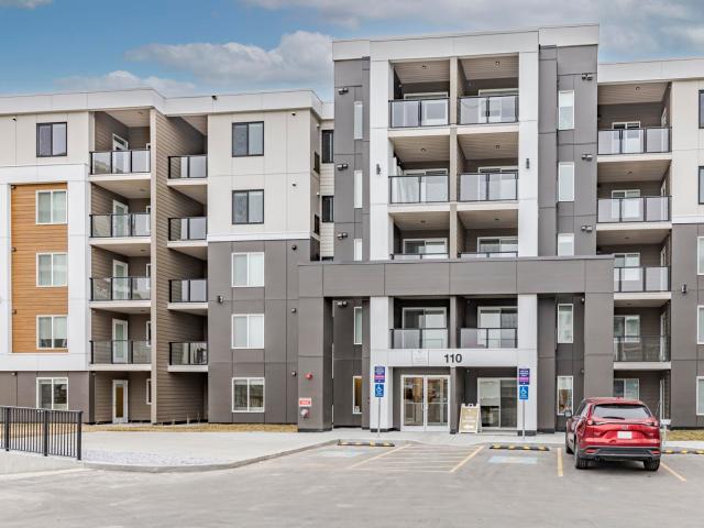 Emerald Place Evolution Apartment for Rent