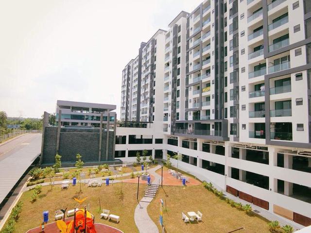 Emerald Residences 1200sf 3BR Unfurnished Bandar Mahkota Cheras