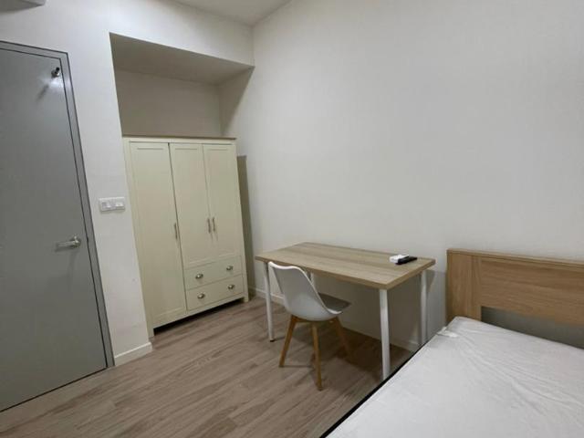 emerald 9, condominium