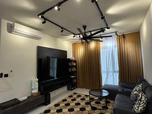 emerald 9, condominium
