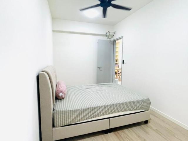 emerald 9, condominium