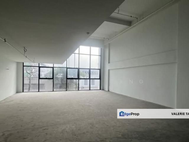 EMHub Warehouse