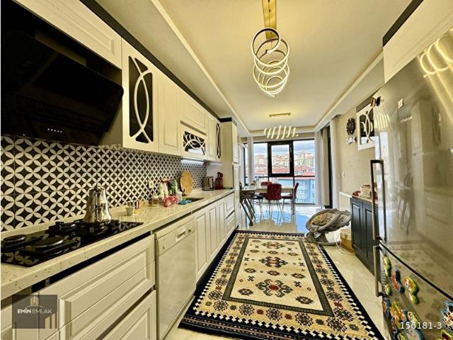 EMİN EMLAKTAN FATİH MH DE KAPALI OTOPARKLI 4+1 LÜX SİTE DAİRESİ