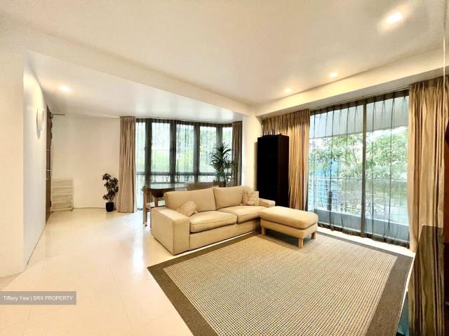 Emily Residence D9, Apartment