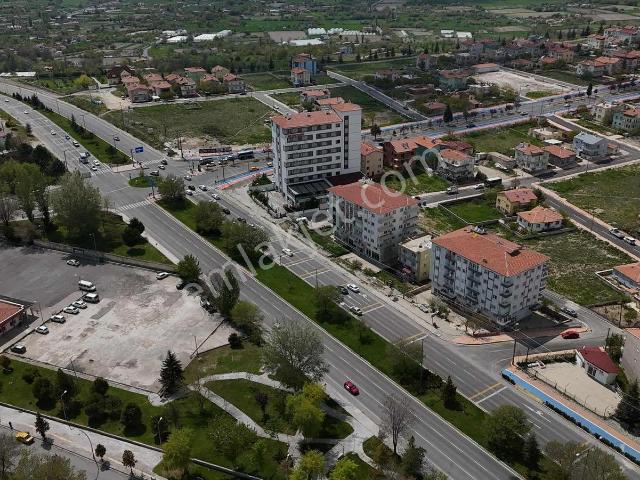 Emin Emlaktan 5 Kat İmarlı Altı Ticari Üstü Konut Projelik Mülk