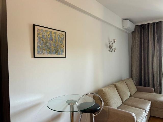 Eminescu view mosilor bloc nou