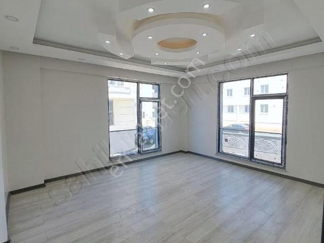 Emir Emlak Gayrimenkulden Adliye Karşısı 2+1 Kiralık Daire