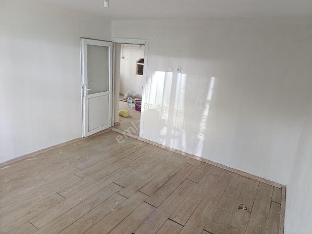 Emir Emlaktan Satılık 2+1 Daire