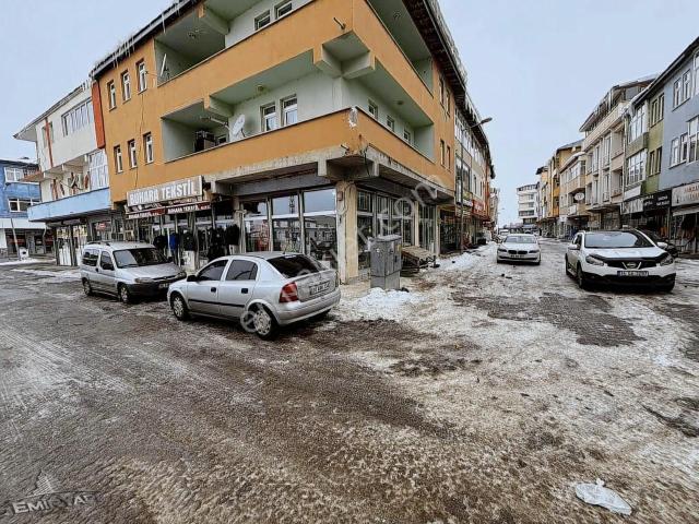 Emir Emlaktan Selimde Köşe Başı İşyeri
