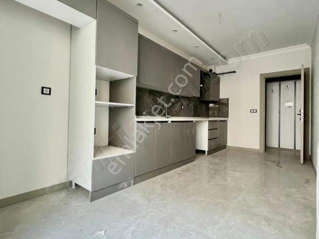 Emir Grup'tan Muradiyede 2+1 Sıfır Arakat Full Lüx Daire
