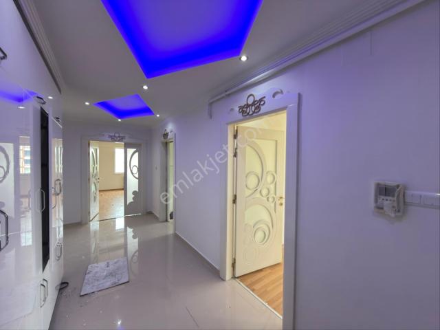 Emir'den Belkız Da 3+1 Çift Balkon Ultra Geniş Bakımlı 3+1 Kiralık Daire