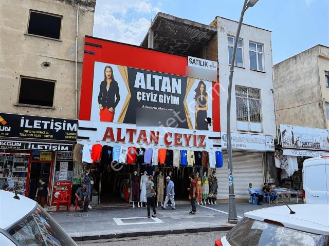 Emlak 72 Den Çarşı Mahalesinde Satılık Komple Dükkan