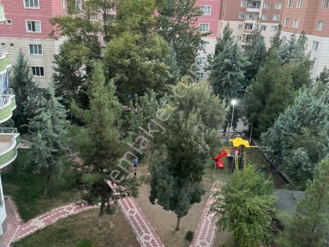 Emlak 72'den Gültepe Su Parkının Yanında Satılık 4+1 Daire