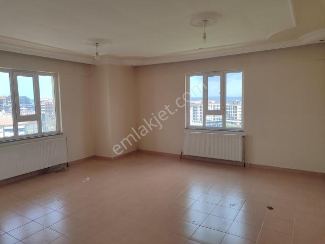 Emlak 72'den Gültepede Site İçinde Kiralık 3+1 Daire