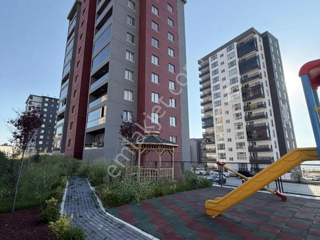 Emlak Danışmanım'dan║atayurt Mh.eskişehir Yolu'na 5 Dk║2+1 Sıfır