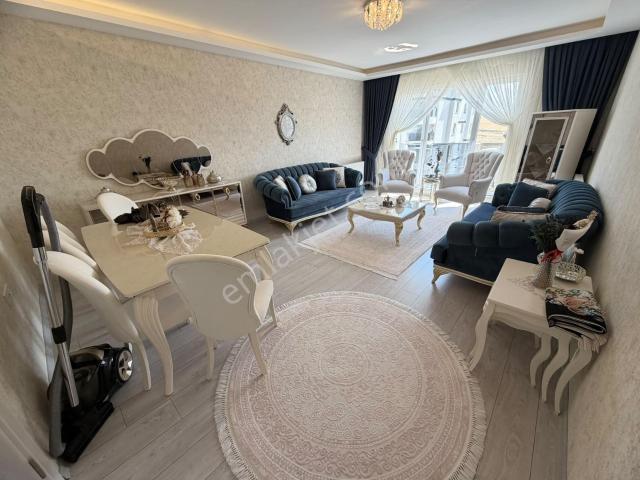 Emlak Danışmanım'dan║prestijli Lokasyona Sahip║3+1 Satılık Daire