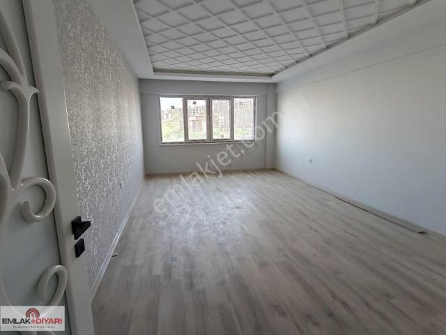 Emlak Diyarından Ertuğrulgazi'de 3,5+1 Satılık Daire