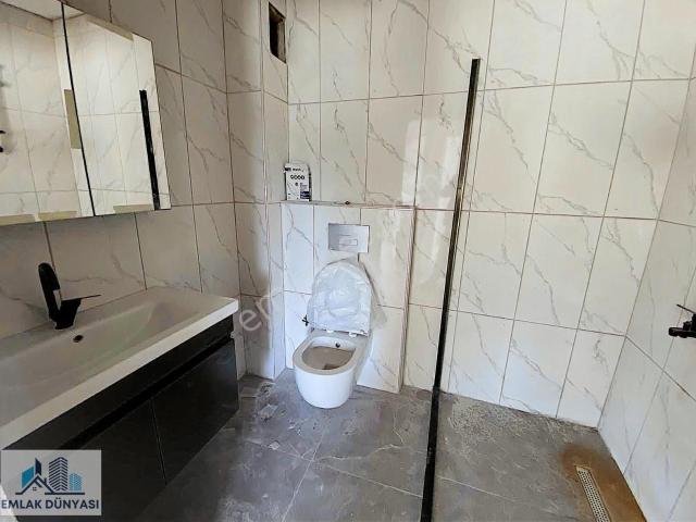 Emlak Dünyası'ndan Girne'de Satılık Sıfır 2+1 Daire